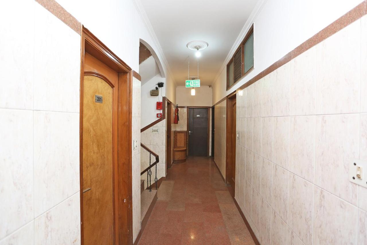 Oyo 8188 Vardhmaan Inn Delhi  Esterno foto